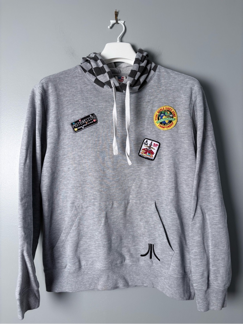 Junk Food x Atari Mens Medium Retro Gamer Patch Hoodie Checkered Hood Gray